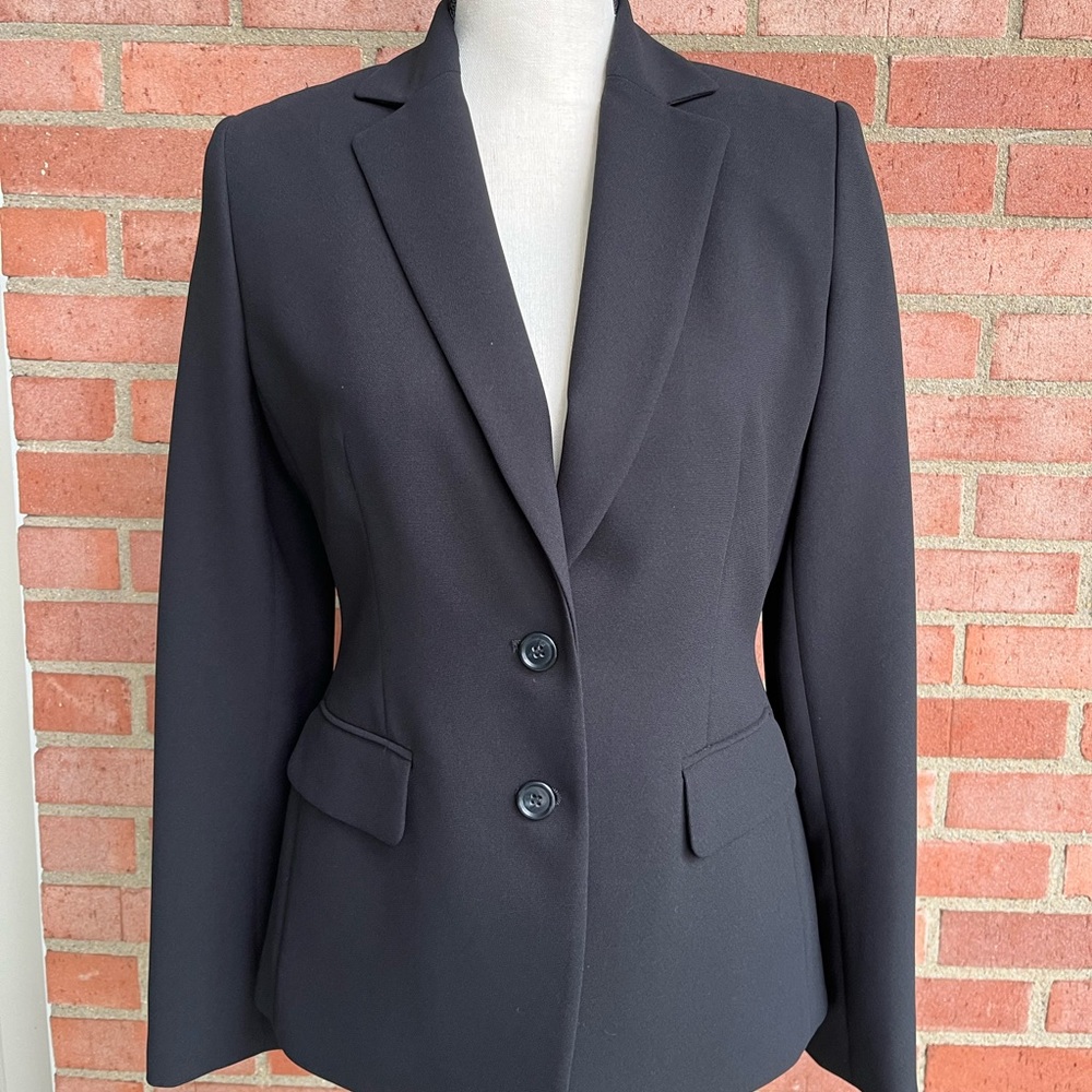 Black Blazer